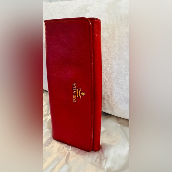 Prada Bold Red Long Wallet - Picture 4 of 6